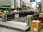 地下鉄３・４号線チュンムロ（忠武路・Chungmuro・331/423）駅４番出口を出て