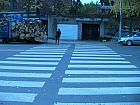 斉洞（ジェドン）小学校の交差点で左側に渡ります。