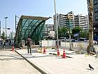 地下鉄７号線チョンダム（清潭・Cheongdam・729）駅９番出口から出て、ブランド通り方面へ５００ｍほどまっすぐ進みます。