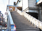 地下鉄２・７号線コンデイック（建大入口・Konguk Univ.・212/727）駅５番出口を出て、