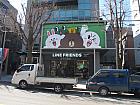 左手にお店が見えます。徒歩約８分。