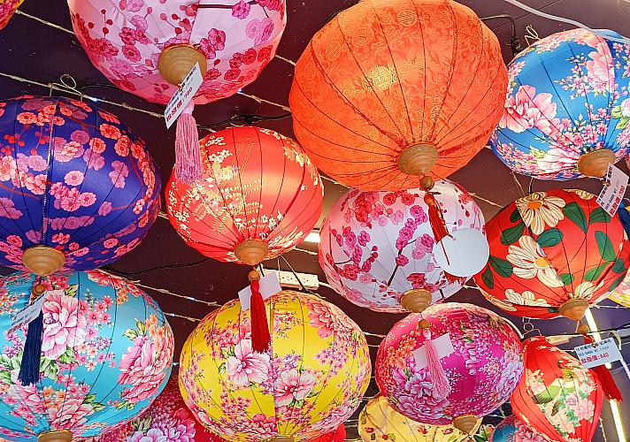 台湾ランタンの土産品 黒